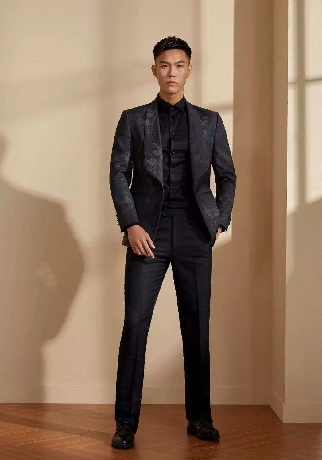 タキシードカラージャケット